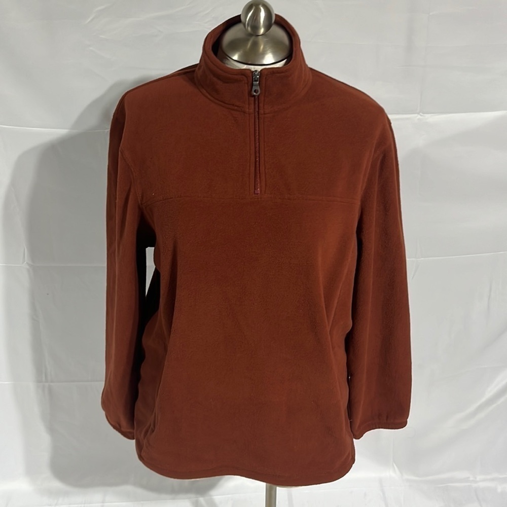 CROFT & Barrow fleece rust orange 1/4 zip up pull over size large.